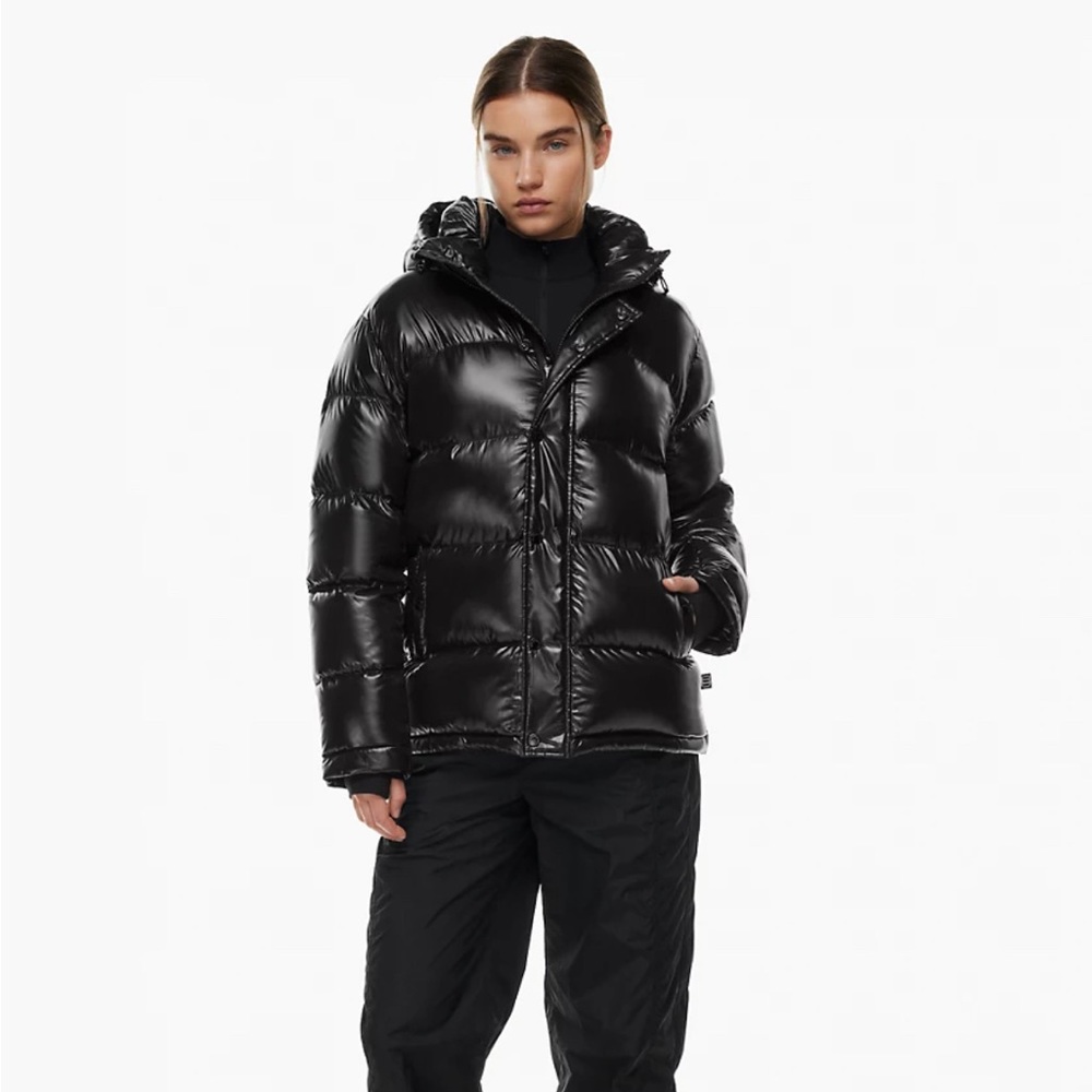 Aritzia The Super Puff Original Hi-Gloss Black Down Coat Medium